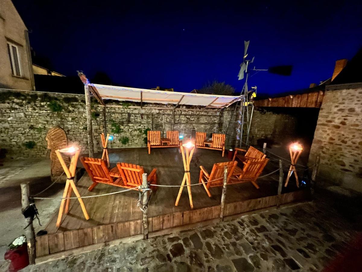 Hotel Le Ranch Brulon ภายนอก รูปภาพ