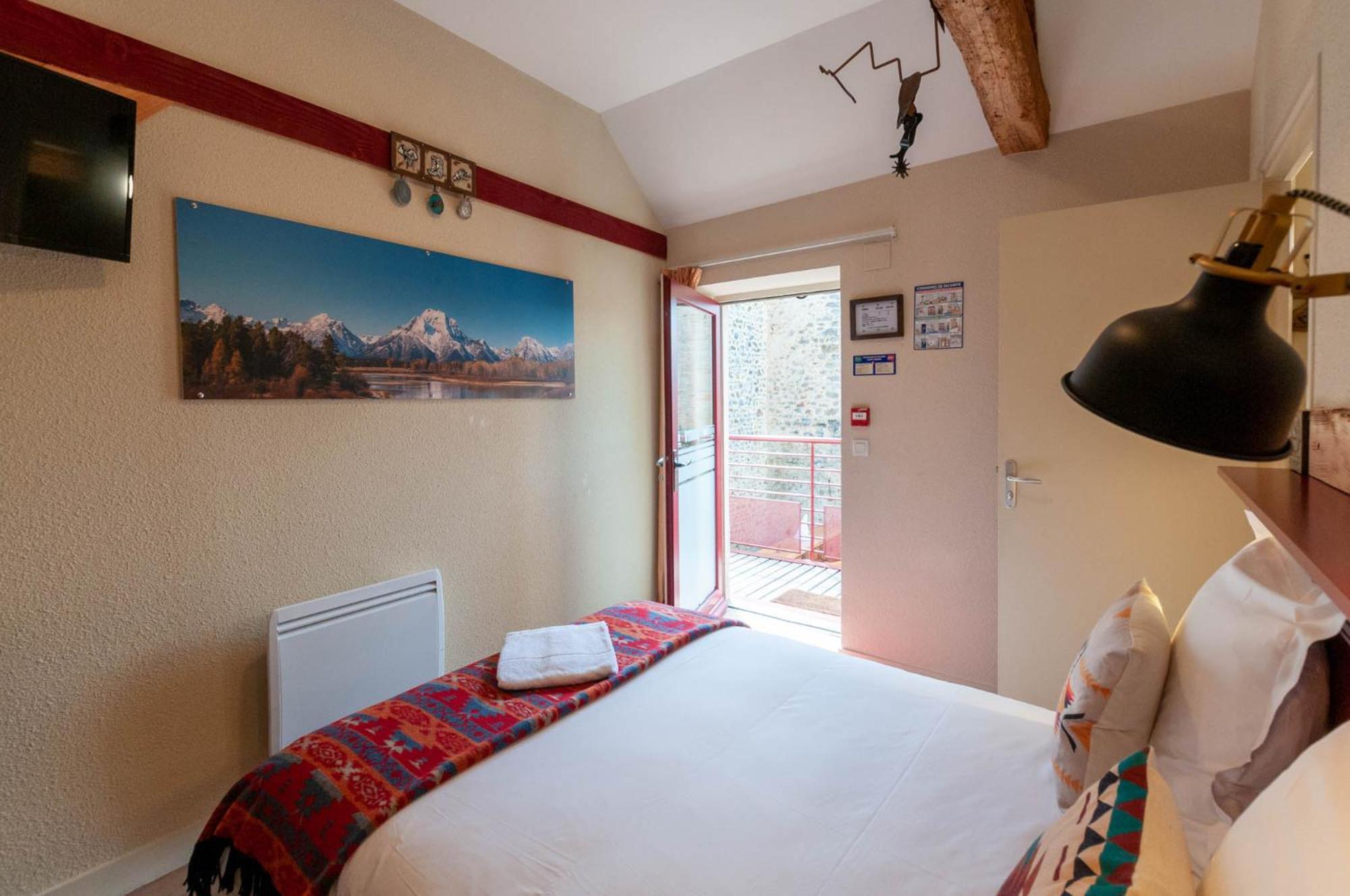Hotel Le Ranch Brulon ภายนอก รูปภาพ