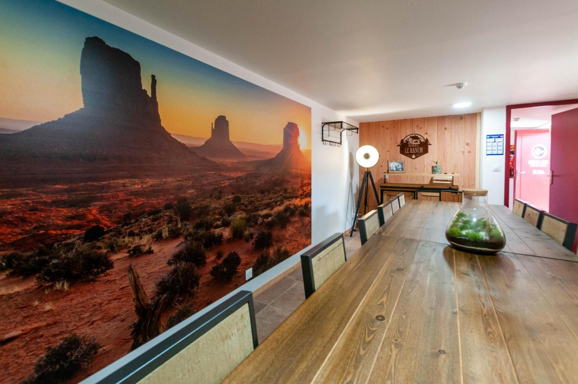 Hotel Le Ranch Brulon ภายนอก รูปภาพ