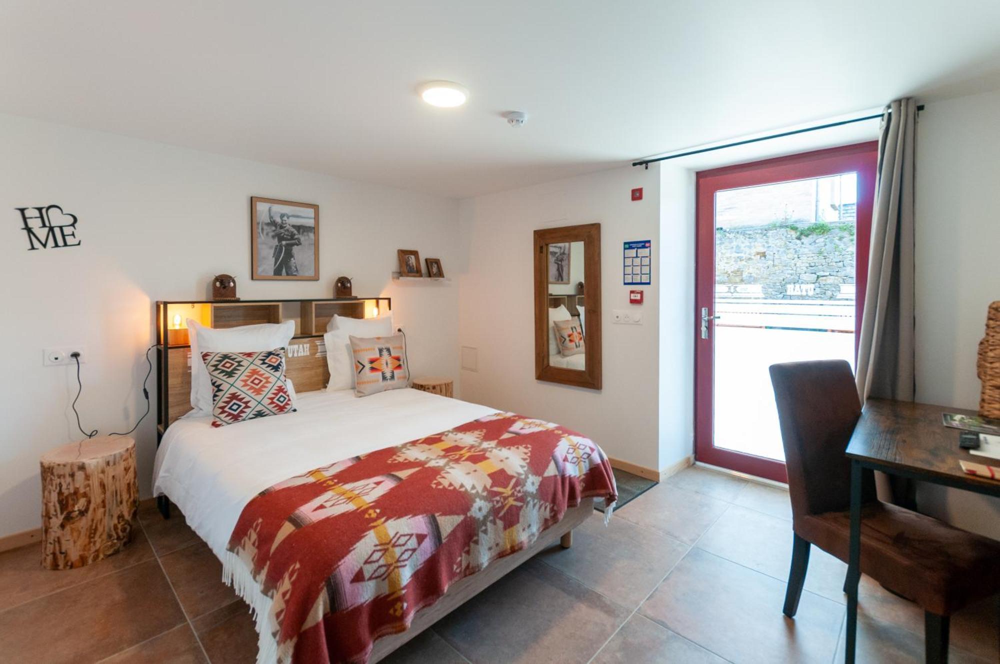 Hotel Le Ranch Brulon ภายนอก รูปภาพ